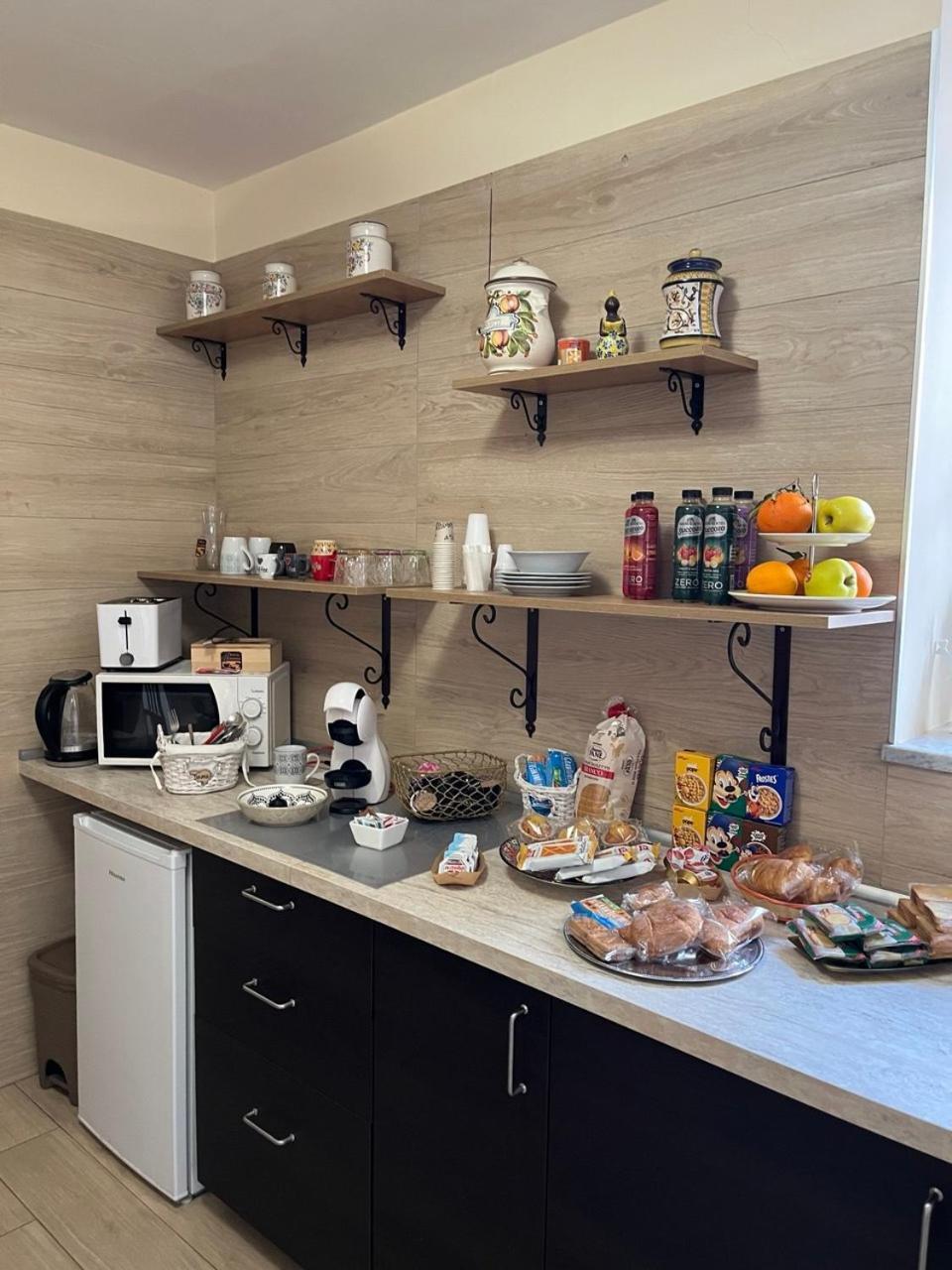 Dimora Normanna Bed & Breakfast Aversa Ngoại thất bức ảnh